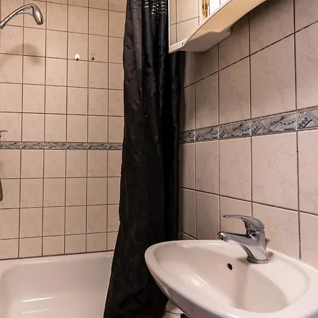 Monteurapartment 5 * Родгау